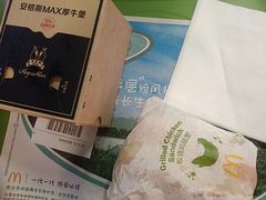 -麦当劳(国家体育场南路店)