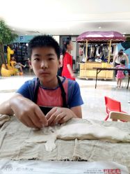 -泥娃娃DIY陶吧(易生活购物公园店)