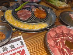 -青瓦炭韩潮烤肉(花园道店)