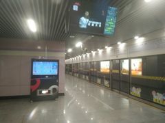 -四川北路(地铁站)