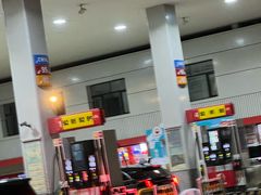 -中国石油加油站(严桥路站)