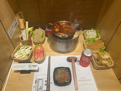 -独食火锅·半米屋台(直营总店)