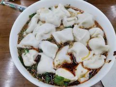 酸汤牛肉水饺-回坊马二饺子馆