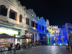 -海口骑楼小吃街