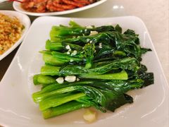 -红月湾海鲜饭店•沙滩海景(双月湾店)