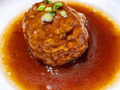 咸蛋黄狮子头-梅飞酒家(桑园路店)