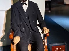 -金石蜡像馆