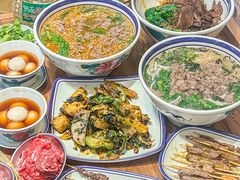 -云阿蛮云南生烫牛肉米线(奉贤路店)