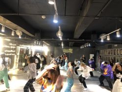 -YASAKI国际舞蹈中心