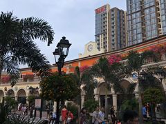 -佛罗伦萨小镇广佛名品奥特莱斯(疏港路店)