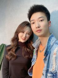 -诗悦发型烫染SALON