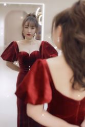 -艾米丽婚纱礼服