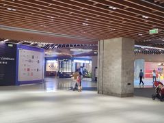 -瑞虹新天地月亮湾