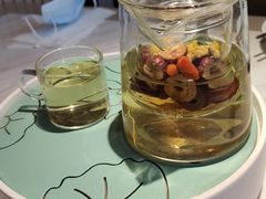 -荷花亭·湖北融合菜(中商广场店)