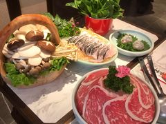 -捞神煲汤火锅(湖滨商业街店)