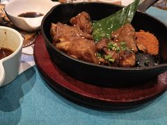 个旧烤猪蹄-云海肴·汽锅鸡·云南菜(苏州中心店)
