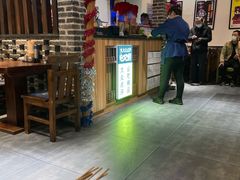 -东大桥小国抻面烧烤(长通路店)