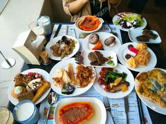 -淄博蓝海国际大饭店·蓝钻国际美食自助百汇(柳泉路店)