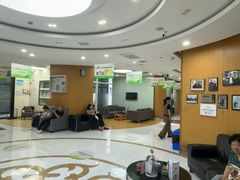 -雅悦齿科(顾村公园店)