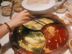 -老房老舍重庆火锅(假日城市店)