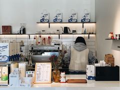 -芷桦咖啡(新城市广场店)