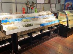 自助取餐区-聚春园自助餐厅(东街口店)
