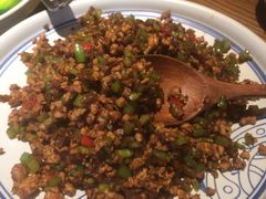 黑三剁-云海肴·汽锅鸡·云南代表菜(天山百盛优客店)