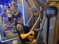 -贝菲特游泳健身(徐泾店)