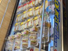 面包甜点陈列柜-85度C(南京珠江华海店)