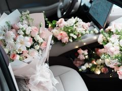 -亭亭鲜花店(中山北路店)