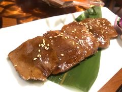 厚切牛舌-魔丼屋(日月光店)
