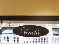 -VENCHI 闻绮(上海佛罗伦萨小镇店)