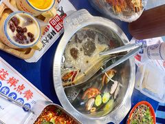 -马路边边串串香(苗栗路店)