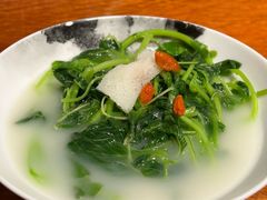 -鲜璟台·地标景观餐厅(上海中心店)