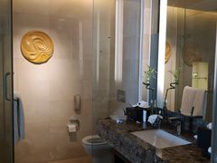 -青岛海尔洲际酒店