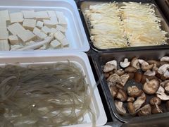 -相约海中金海鲜肥牛自助烤肉火锅(上下九店)