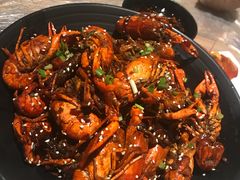 -巴厘龙虾·榜首油焖大虾(音乐学院·沿江酒馆店)