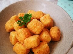 -大树餐厅(红旗街万达店)