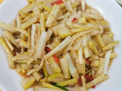 -天乐农家鱼头王(天目湖店)