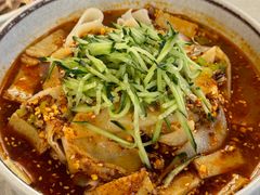 -汗腾格里·风味餐厅(新疆驻京办店)