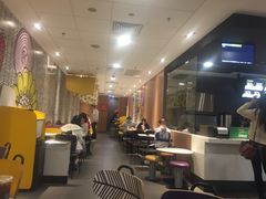 大堂-麦当劳(广州新港东路第二分店)