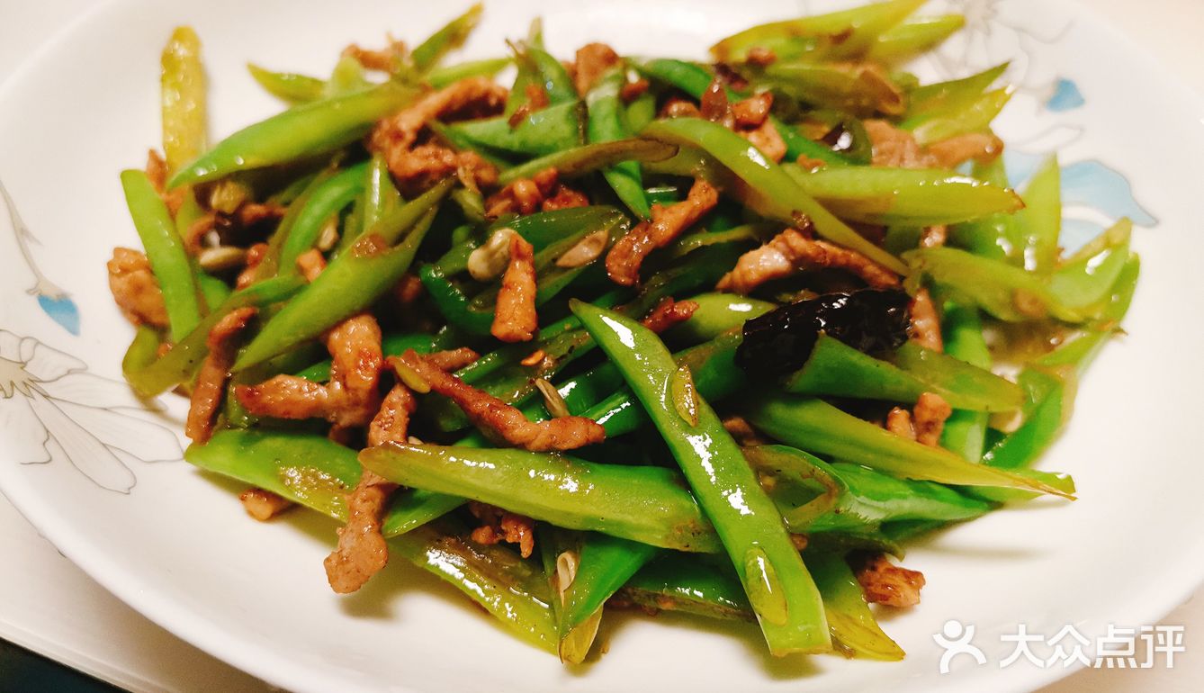 绿油油的下饭菜 · 四季豆炒肉