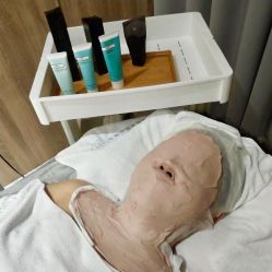 -初颜品佑肌肤管理