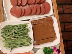 -山城年华老火锅(玉林店)