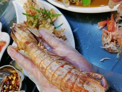 -覃记海鲜美食餐厅