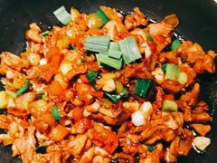 老坛酱炒鸡-吃饭皇帝大(合生汇店)