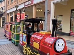 -王府井奥莱临潼小镇(临潼店)