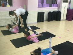 -雅米拉艺术中心(少儿舞蹈培训)