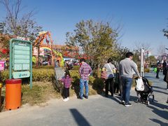 -季高兔窝窝亲子园(上海薰衣草公园店)