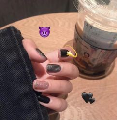 -H12 STAR日式美甲美睫专门店
